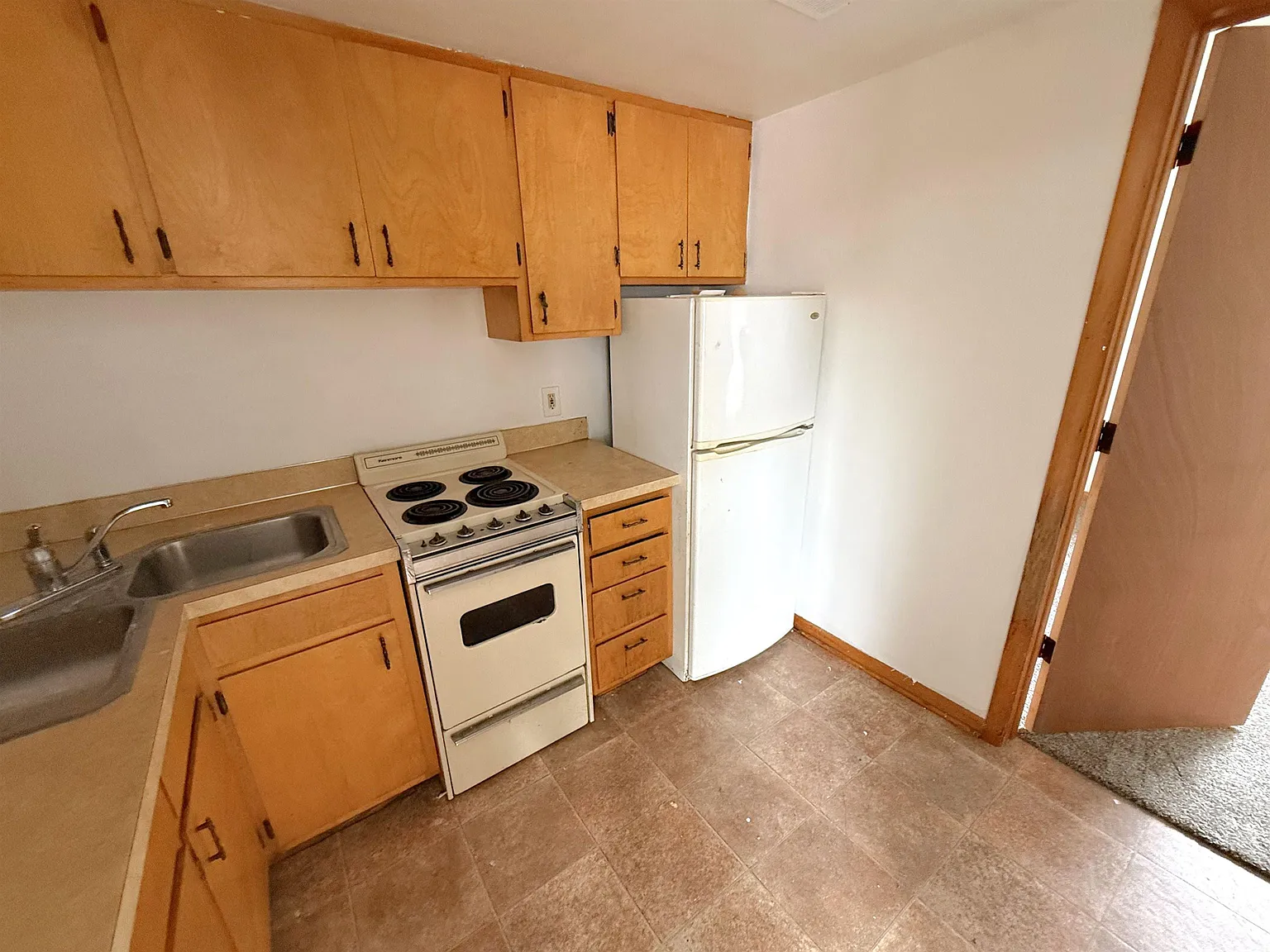 1 bed, 1.0 bath, 600 sqft, $800 — Photo 3