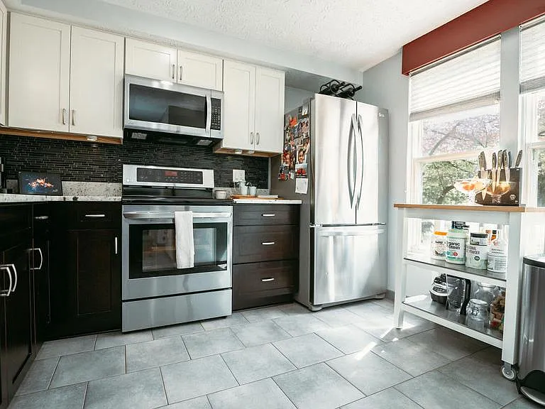 9134 Everett Ct — Photo 3