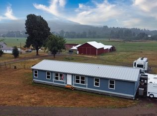 10205 Trask River Rd, Tillamook, OR 97141
