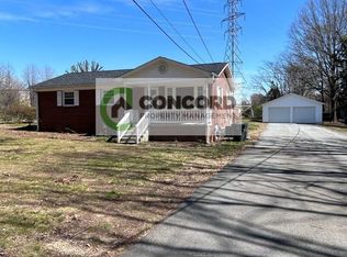 3912 Baylor St, Greensboro, NC 27405