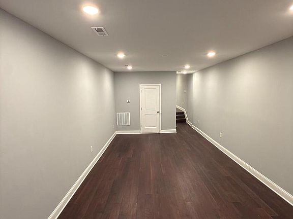 4th image of 2038 Edmondson Ave