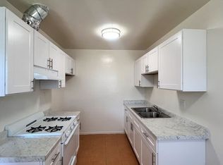 1501 E South, Long Beach, CA 90805