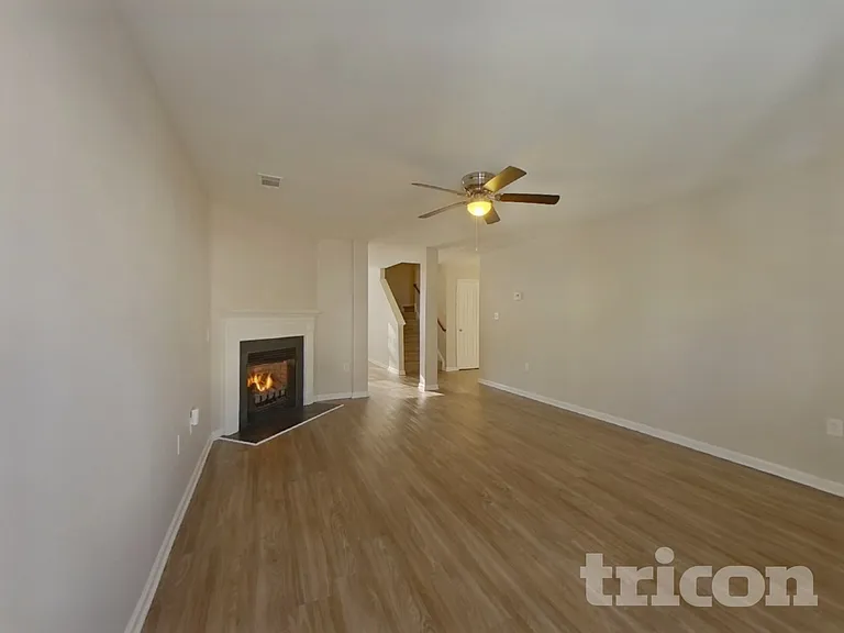2216 Gooseberry Rd — Photo 4