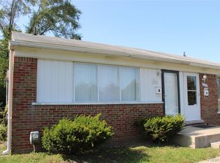 2574 Stieber St #70, Westland, MI 48186