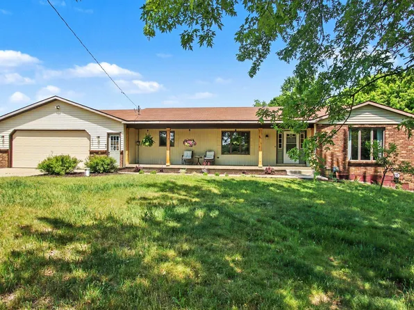 2565 142nd Ave, Dorr, MI 49323