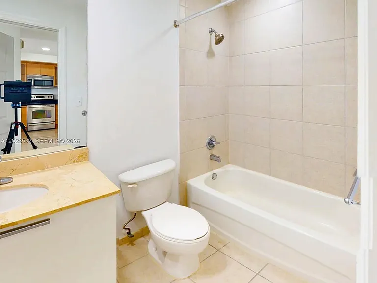 140 S Dixie Hwy #907 — Photo 22