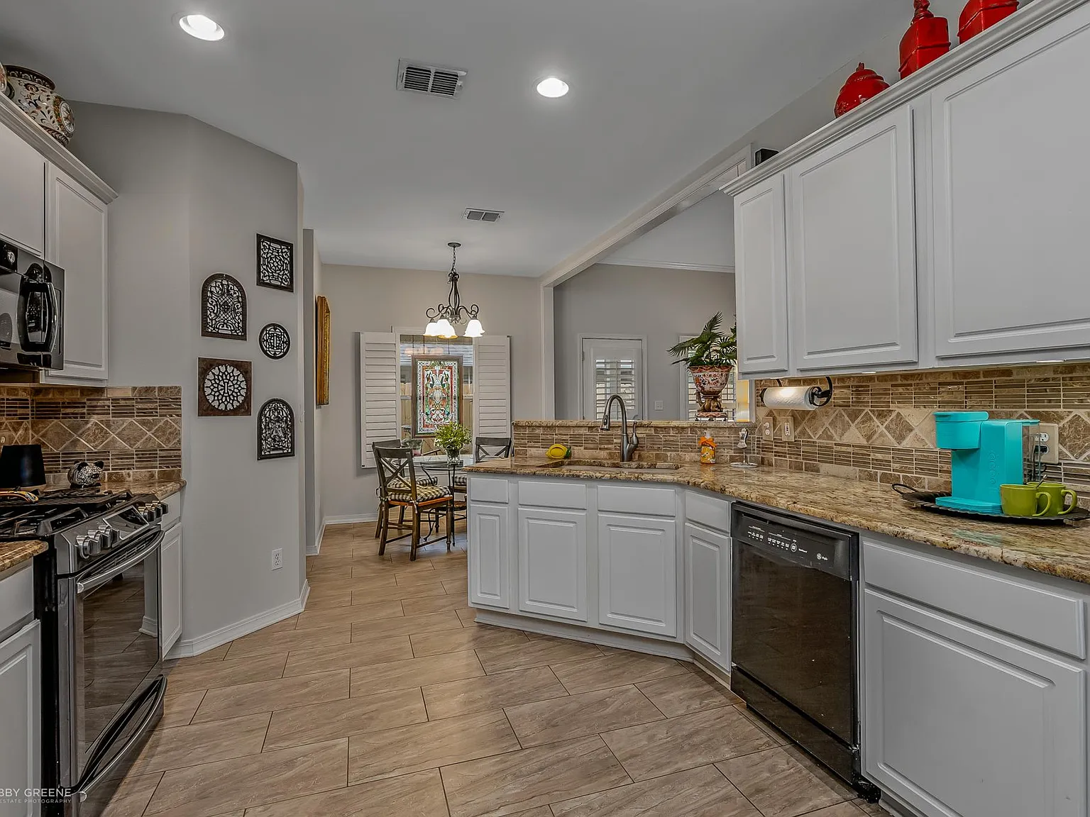 125 Promenade Ave — Photo 4