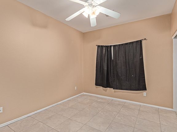 4th image of 89 E Palomino Way