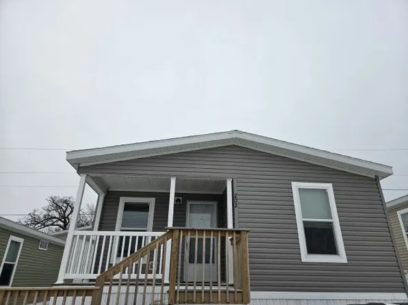 202 Blue Jay Ln #202, Madison, WI 53704