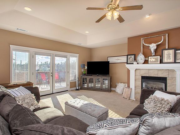 5th image of 2350 Dartmouth Dr