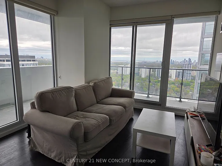 2221 Yonge St #3603 — Photo 2
