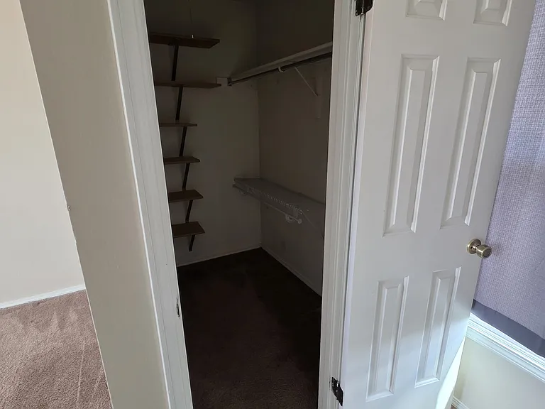 2022 Kennedy Ave — Photo 6