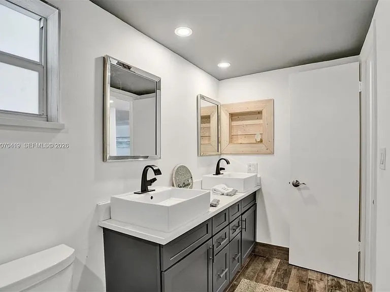 3424 SE 12th St #B6 — Photo 13