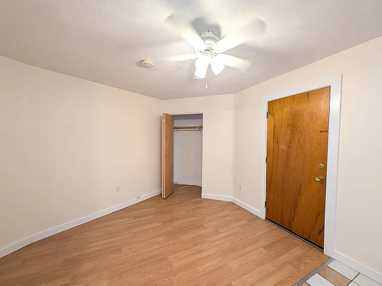 3 Holland St #4 — Photo 9