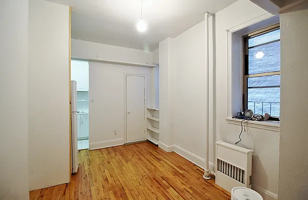 Rented by Julianna Realty Corp | media 6