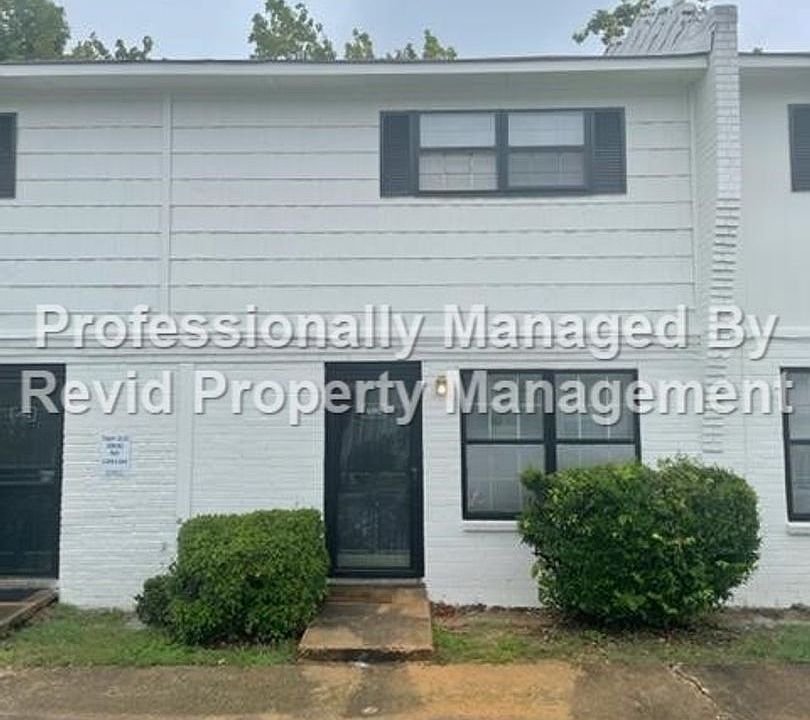 1st image of 690 Hobbs Dr