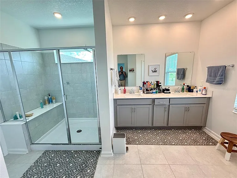 2970 Armstrong Ave — Photo 39