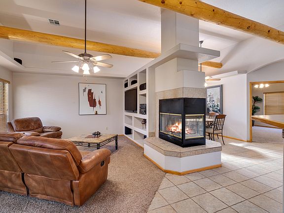 5th image of 2044 Sorrento Pl