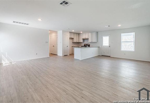 3rd image of 4454 Geyserite Ave #Lk