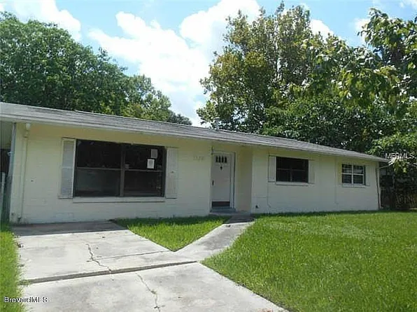 1225 Edward Ct, Titusville, FL 32796