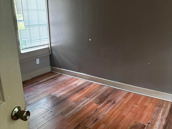 2nd image of 2122 26th Ave