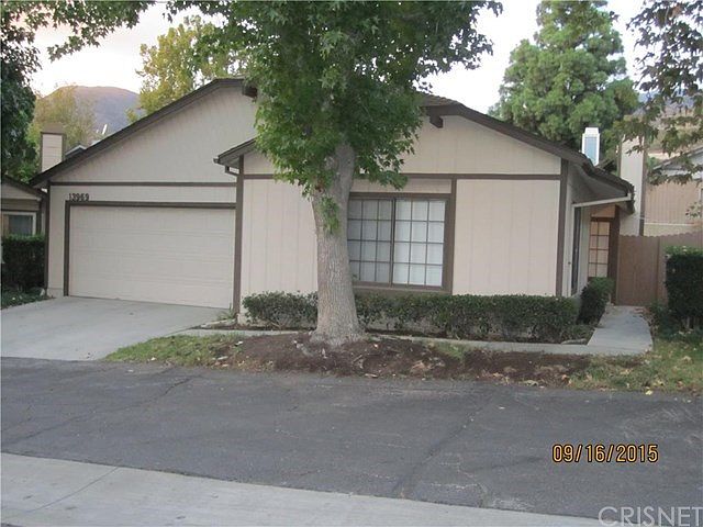 2nd image of 13969 Olive Grove Ln
