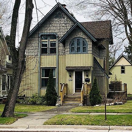 4th image of this home