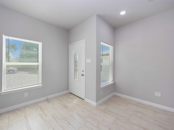 2nd image of 7987 Chateau St #B