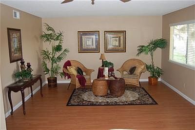 1st image of 9524 Emerald Park Dr