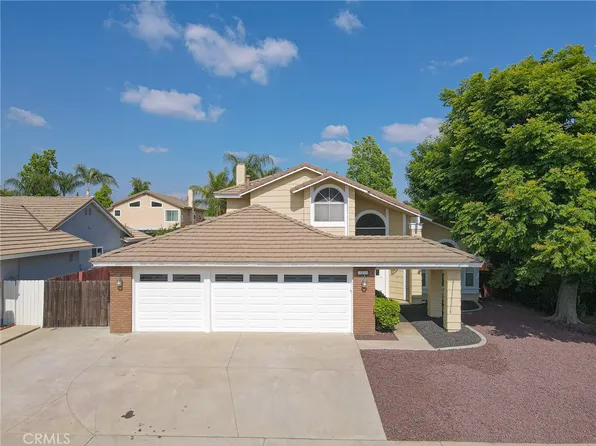 7211 Arcata St, Fontana, CA 92336