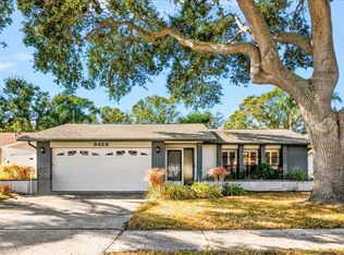 9428 Laura Anne Dr, Seminole, FL 33776