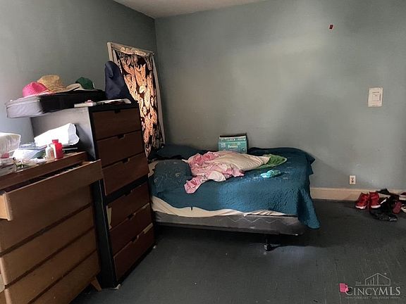 3rd image of 455 Elberon Ave