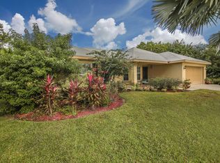 917 SW McCall Rd, Port Saint Lucie, FL 34953