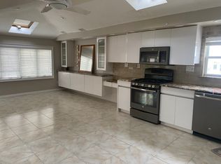 37 Mulberry Cir UNIT 2, Staten Island, NY 10314