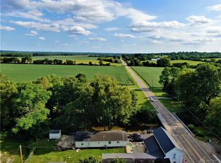 18 S Mulberry St, Tremont City, OH 45372