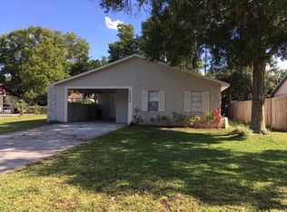 3202 Acacia St, Lutz, FL 33558