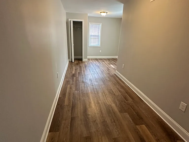 812 Jack St — Photo 11