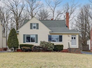 1608 Maywood Rd, South Euclid, OH 44121