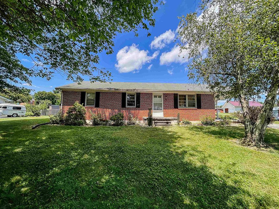 60 Griggs St, Christiansburg, VA 24073 Zillow
