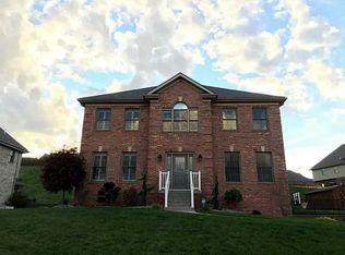 2023 Laurel Ridge Dr, Clairton, PA 15025