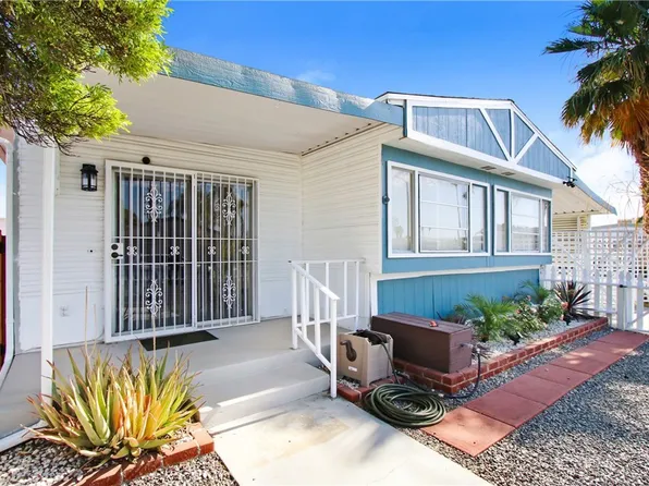 851 San Rafael Dr, Hemet, CA 92543