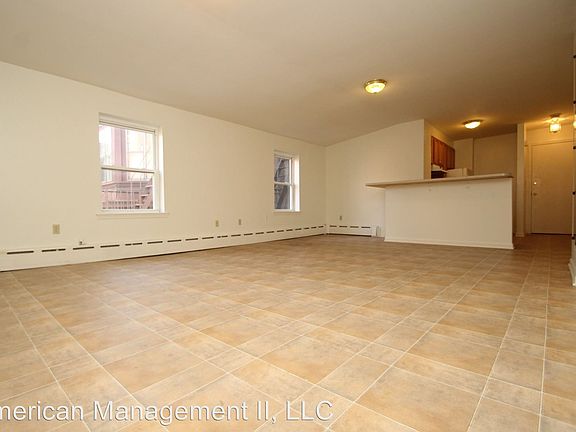 4th image of 1011 N Charles St APT 3R