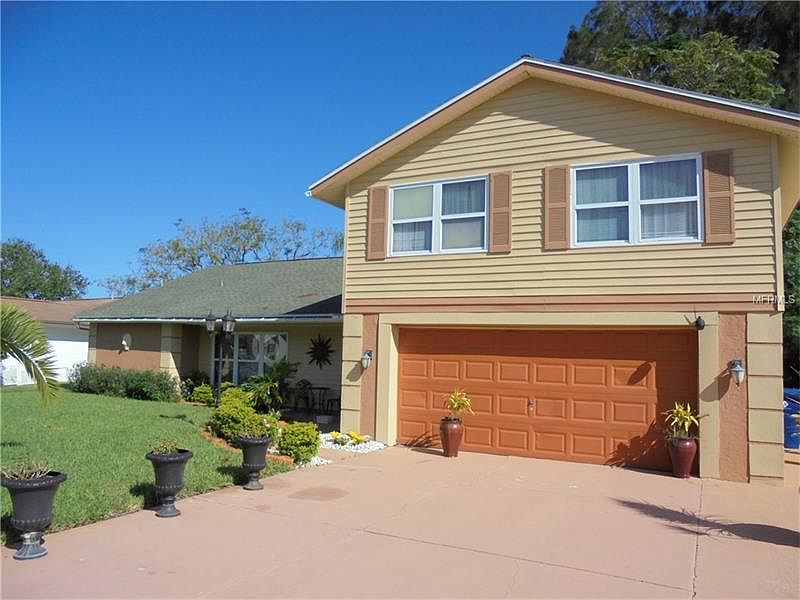 1st image of 12416 Cobble Stone Dr