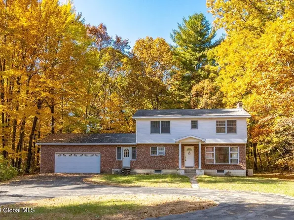 206 Van Aernem Road, Ballston Spa, NY 12020