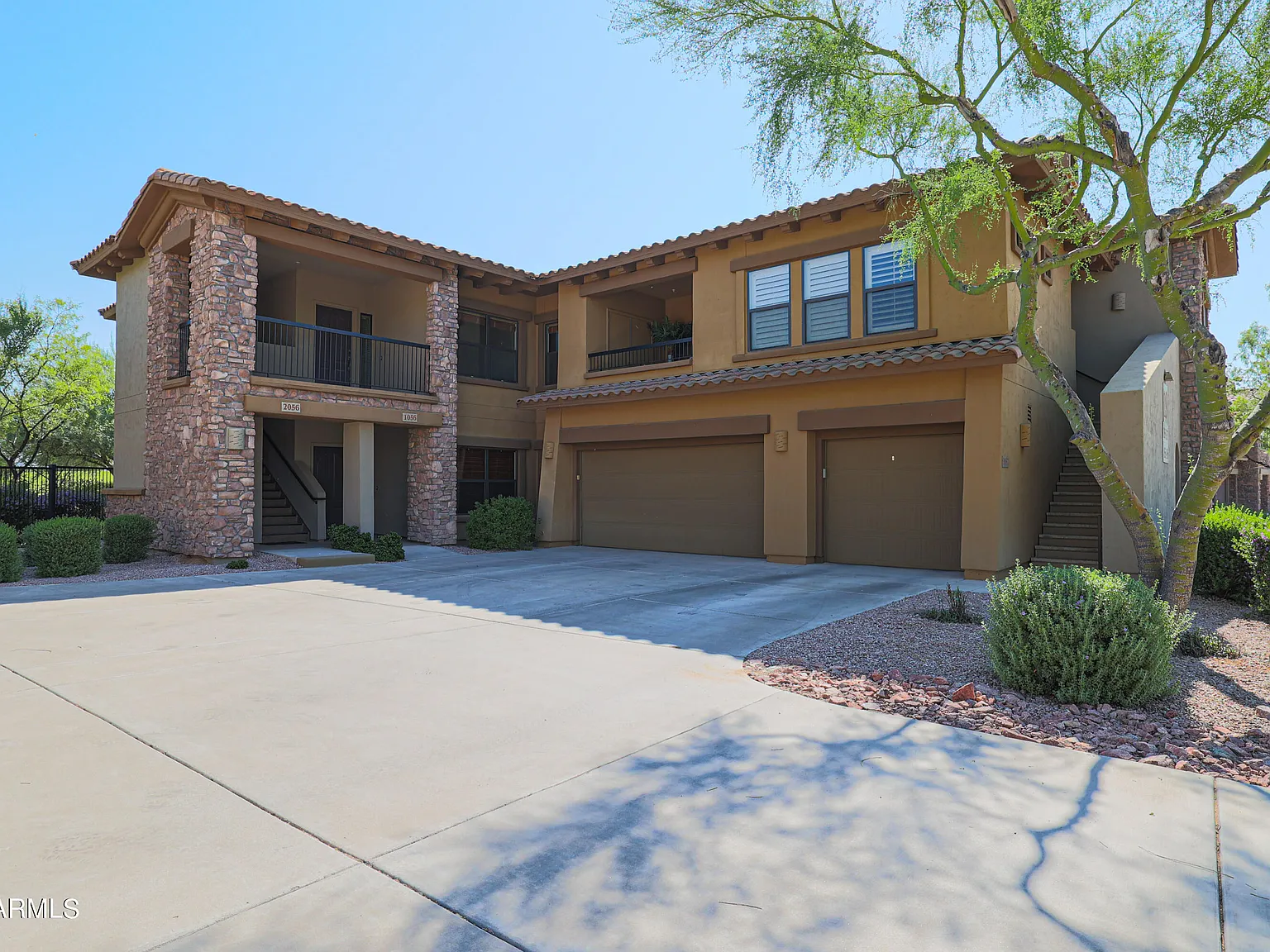 3 bed, 2.0 bath, 1697 sqft, $3,500 — Photo 2