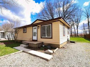 6303 Cordell St, Romulus, MI 48174