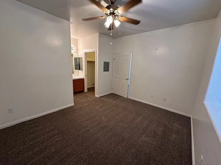 706 Orchid Dr — Photo 20