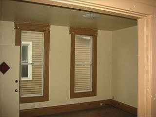 1st image of 221 S 10th St