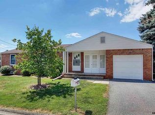 2790 Clearsprings Blvd, York, PA 17406