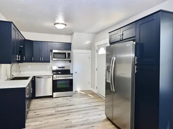 31 S Hickory St #2